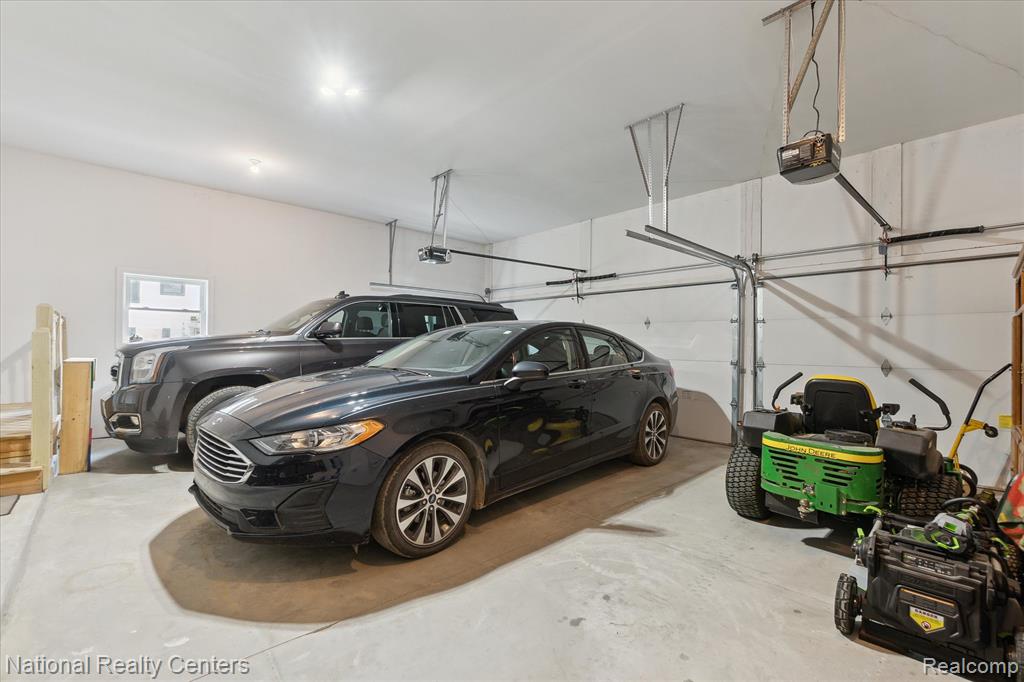 6130 Bullard Road, Fenton, MI 48430 — Photo 43