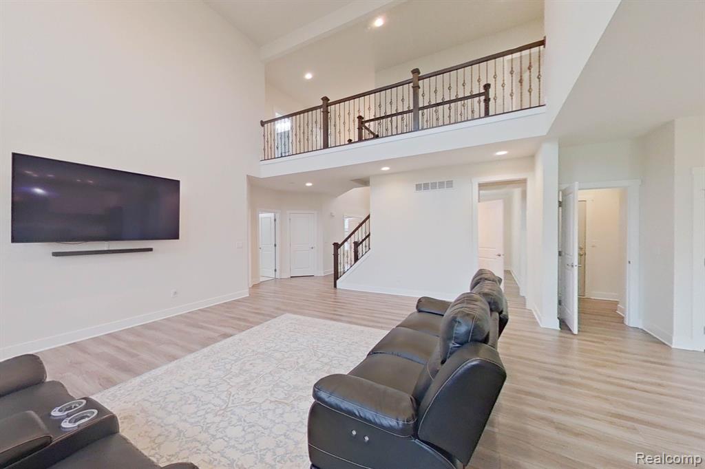 51060 LAUREL Park Drive, Canton, MI 48188 — Photo 7