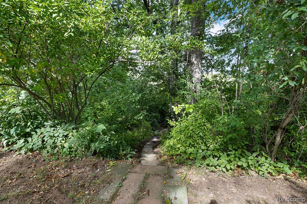 8720 River Valley Road, Brighton, MI 48116 — Photo 34