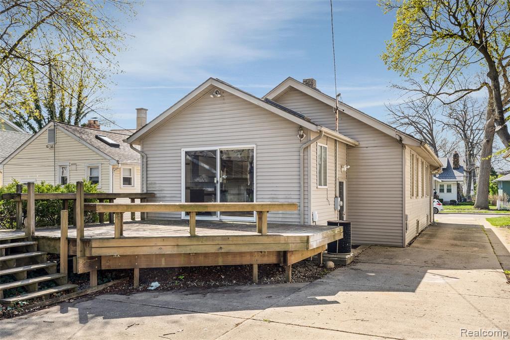 513 Baldwin Avenue, Royal Oak, MI 48067 — Photo 32