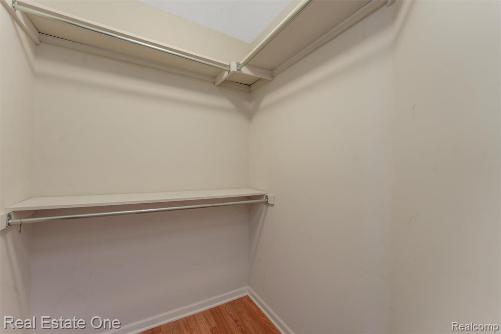 4721 Carrington Drive, Rochester, MI 48306 — Photo 31