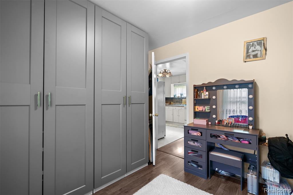 1325 E Lake Drive, Novi, MI 48377 — Photo 18