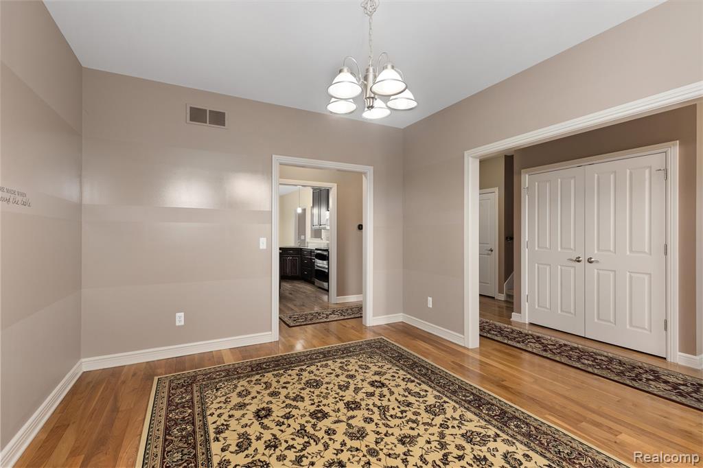 724 Constitution Street, Canton, MI 48188 — Photo 9