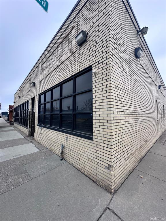 18600 WYOMING Street - Photo 3