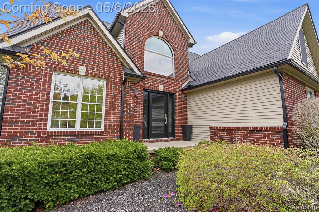 9648 Mohican Court, Pinckney, MI 48169 — Photo 2