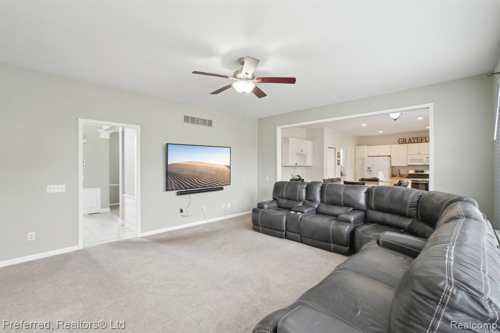 8045 Creek Bend Drive, Ypsilanti, MI 48197 — Photo 20