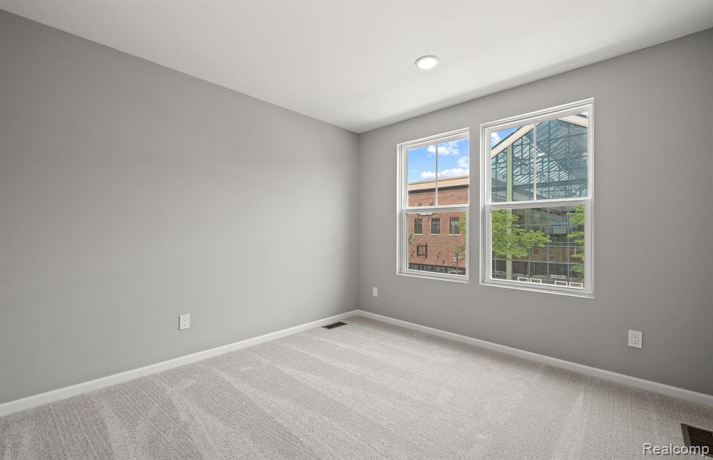 43026 Atwood Avenue, Novi, MI — Photo 31