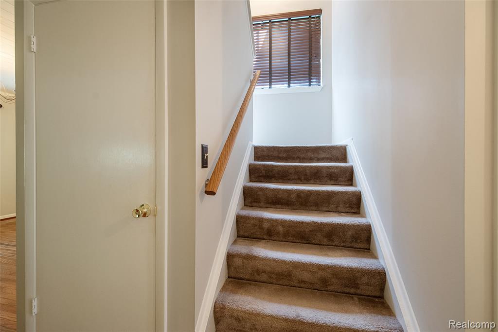 8878 Minne Wanna Road, Independence, MI 48348 — Photo 25
