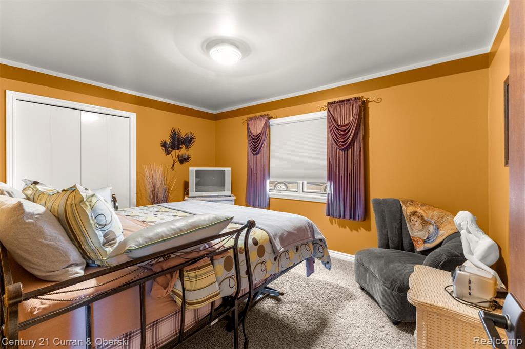 42049 Farm Lane Court, Sterling Heights, MI 48313 — Photo 29