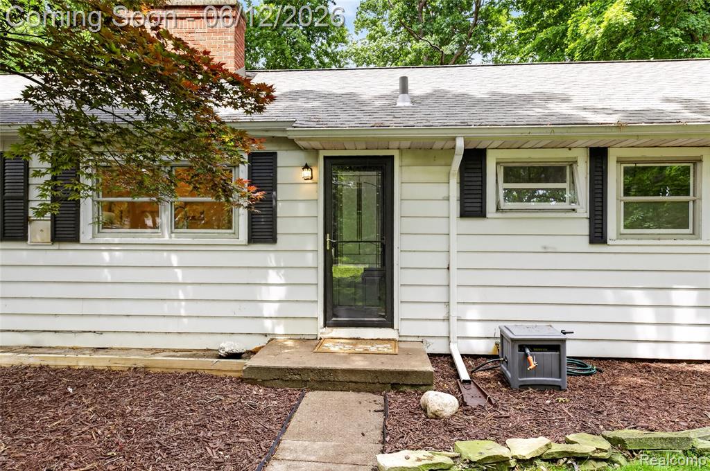 5831 Winans Drive - Photo 3