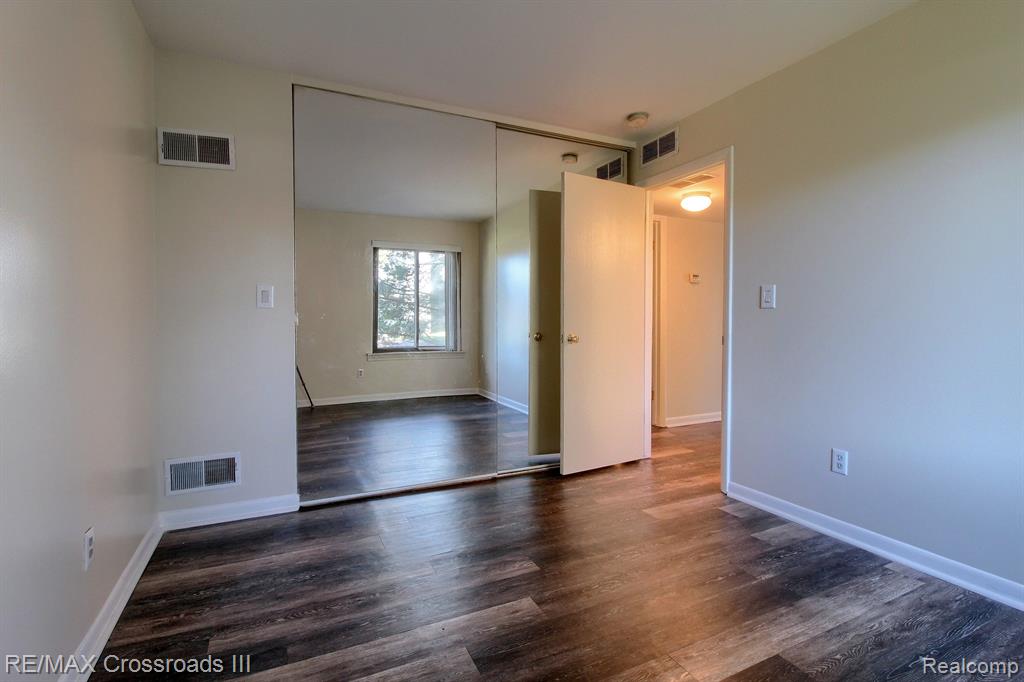 9629 Bayview Drive, 106, Ypsilanti, MI 48197 — Photo 20