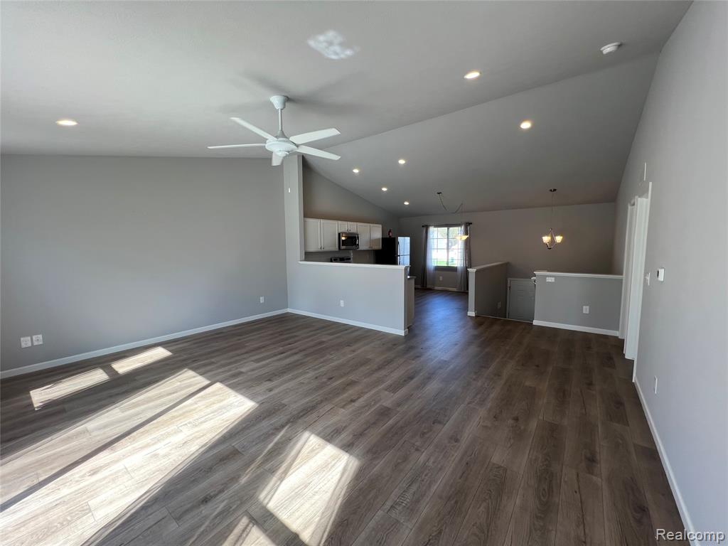 10450 Schrier Lane, Portage, MI 49024 — Photo 6