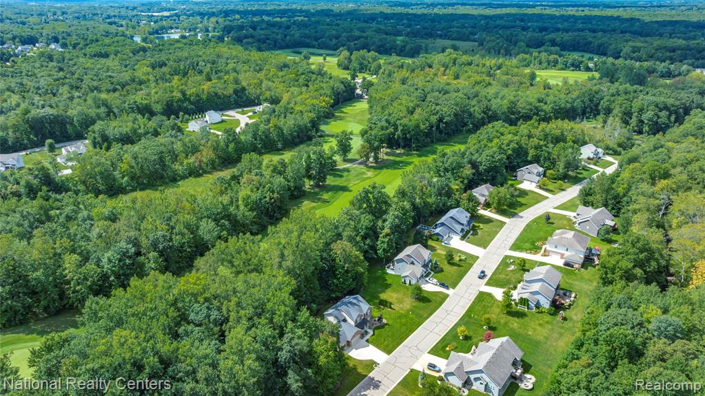 9760 Dornoch Trail, Brighton, MI 48114 — Photo 61