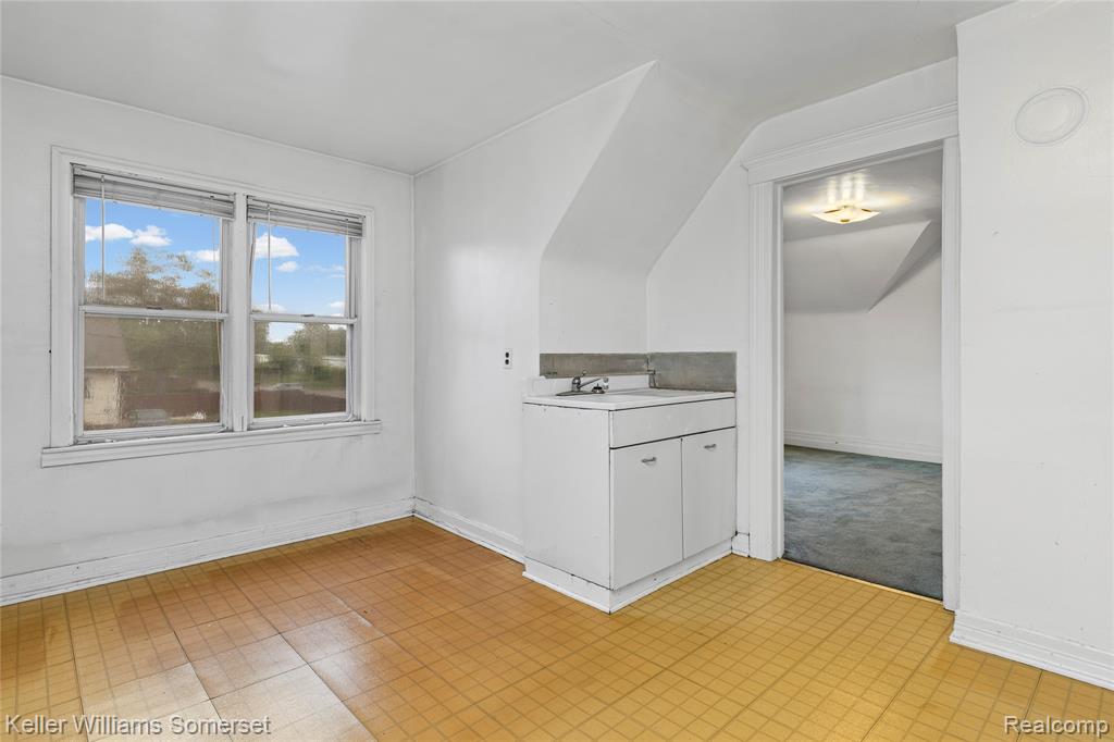 8151 Dayton Street, Detroit, MI 48210 — Photo 32