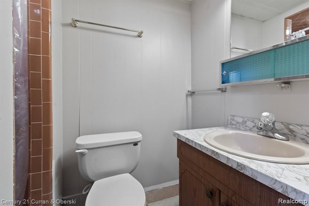 6723 PLAINFIELD Street, Dearborn Heights, MI 48127 — Photo 26