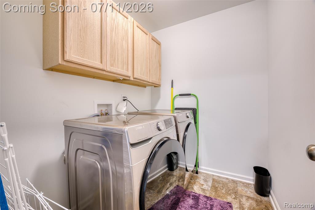 10125 Swan Lake Circle, Ypsilanti, MI 48197 — Photo 22