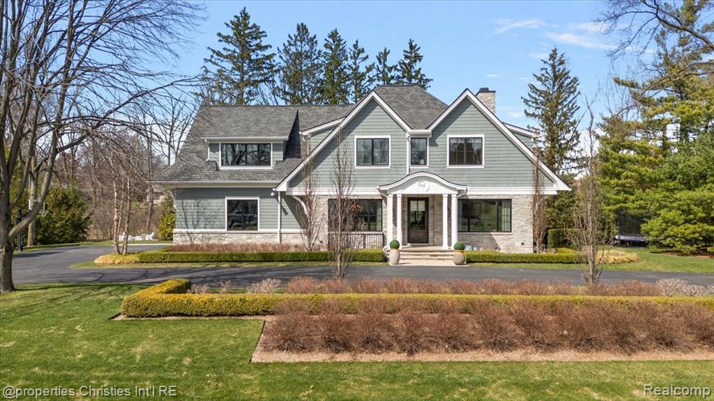 750 Kennebec Court, Bloomfield Hills, MI 48304 — front exterior