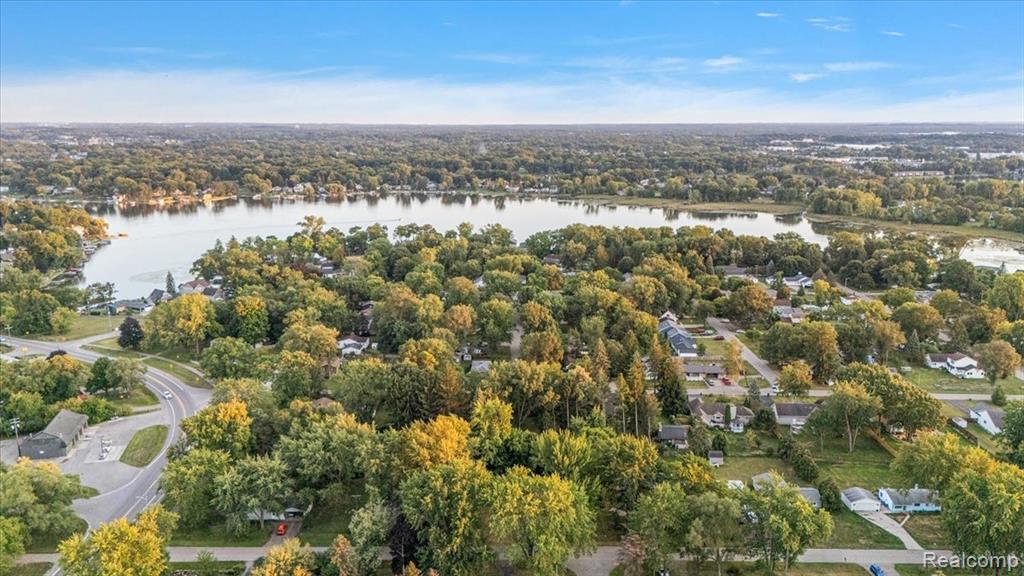 4535 Pinedale Avenue, Clarkston, MI — Photo 44