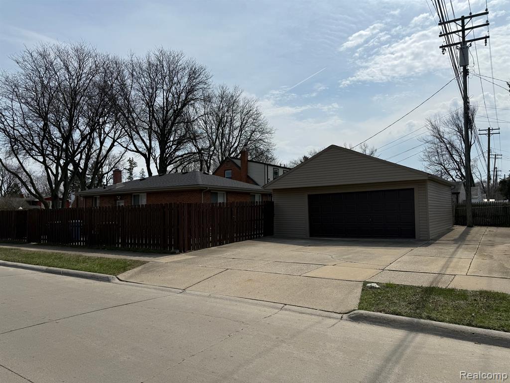 5602 MADISON Street, Dearborn Heights, MI 48125 — Photo 6