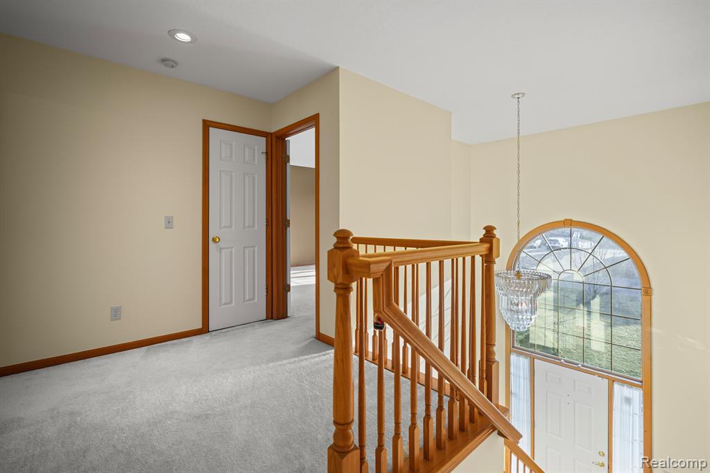 564 CHASSEUR Drive, Grand Blanc, MI 48439 — Photo 30