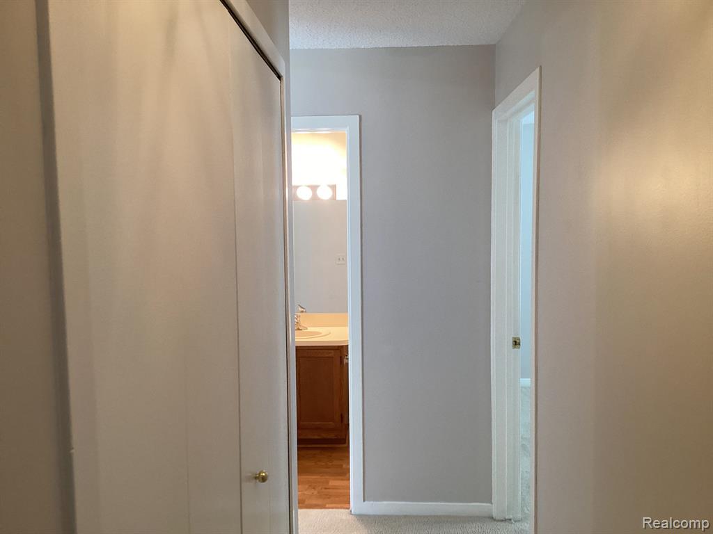 41423 BELDEN Circle, Novi, MI — Photo 15