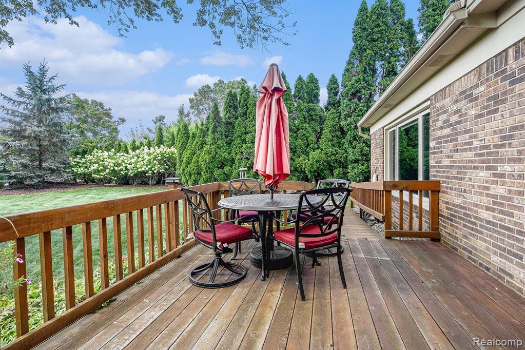 16155 WINCHESTER Drive, Northville, MI 48168 — Photo 44
