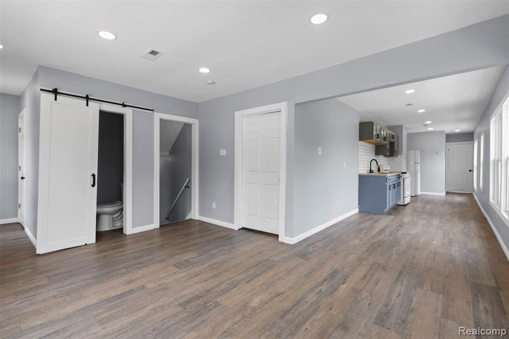 11822 Promenade Street, Detroit, MI 48213 — Photo 4
