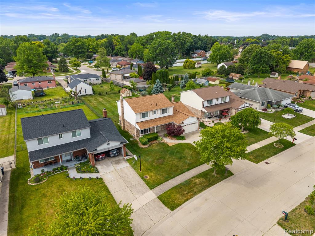 4210 Wingate Drive, Sterling Heights, MI 48310 — Photo 45