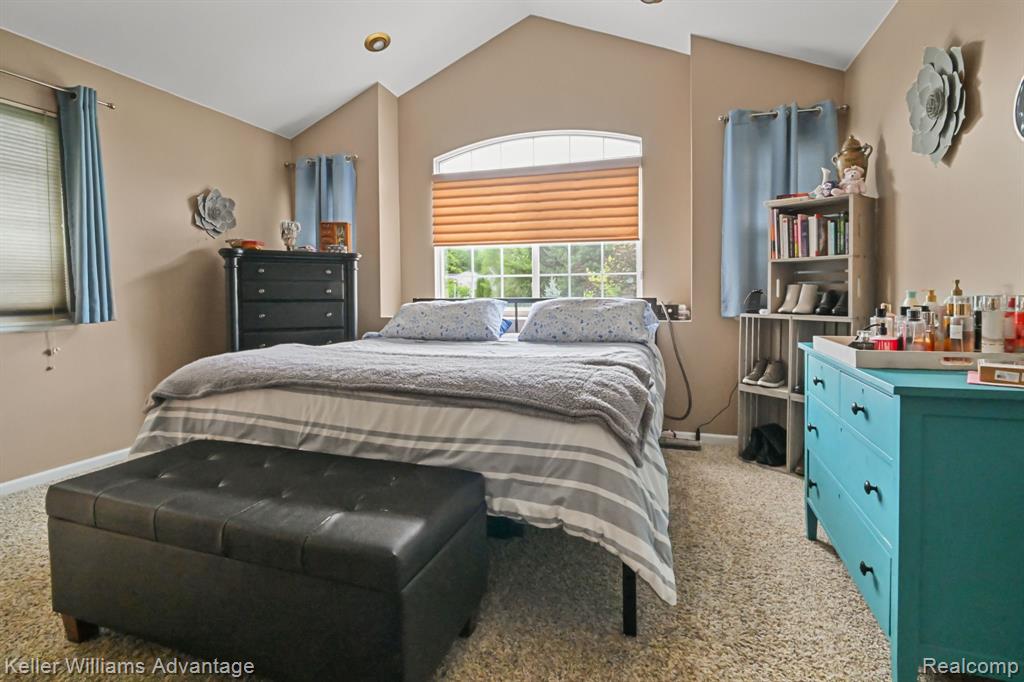 5085 HICKORY Trail, Grand Blanc, MI 48439 — Photo 19