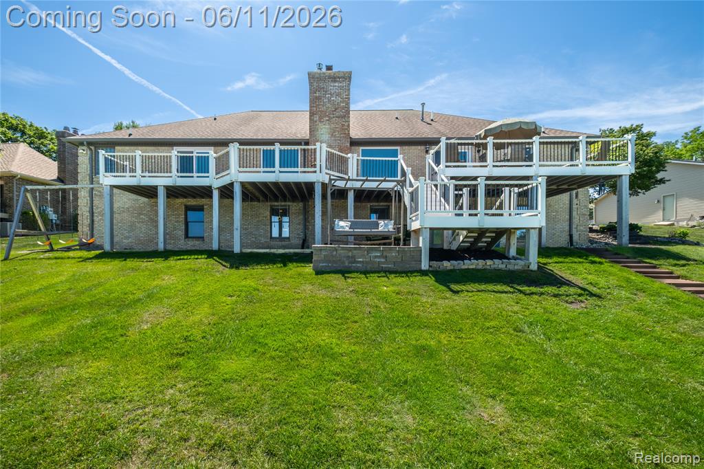 1154 Lake Valley Drive, Fenton, MI 48430 — Photo 2