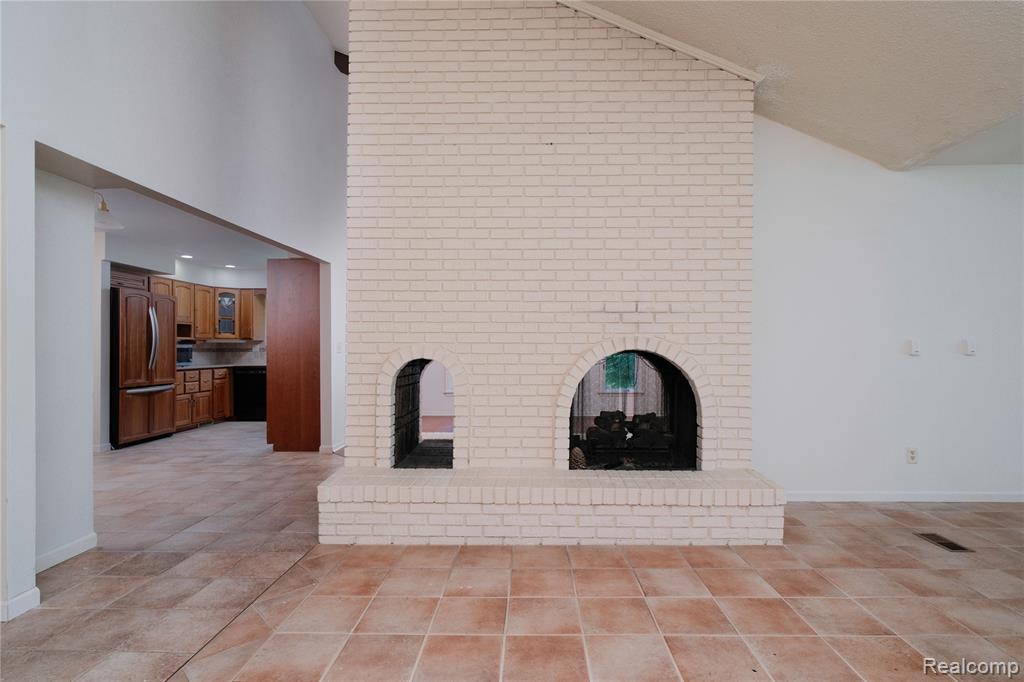 11050 Wealthy Lane, Romeo, MI 48065 — Photo 10