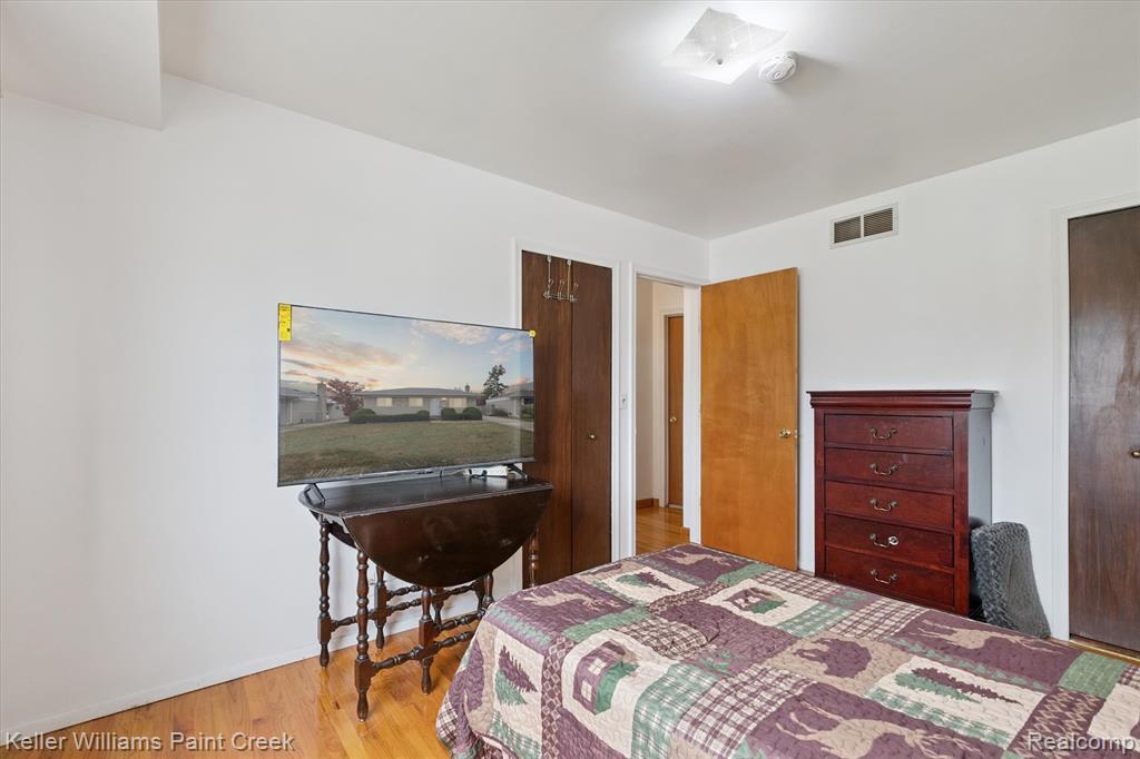8457 Potomac Street, Center Line, MI 48015 — Photo 21