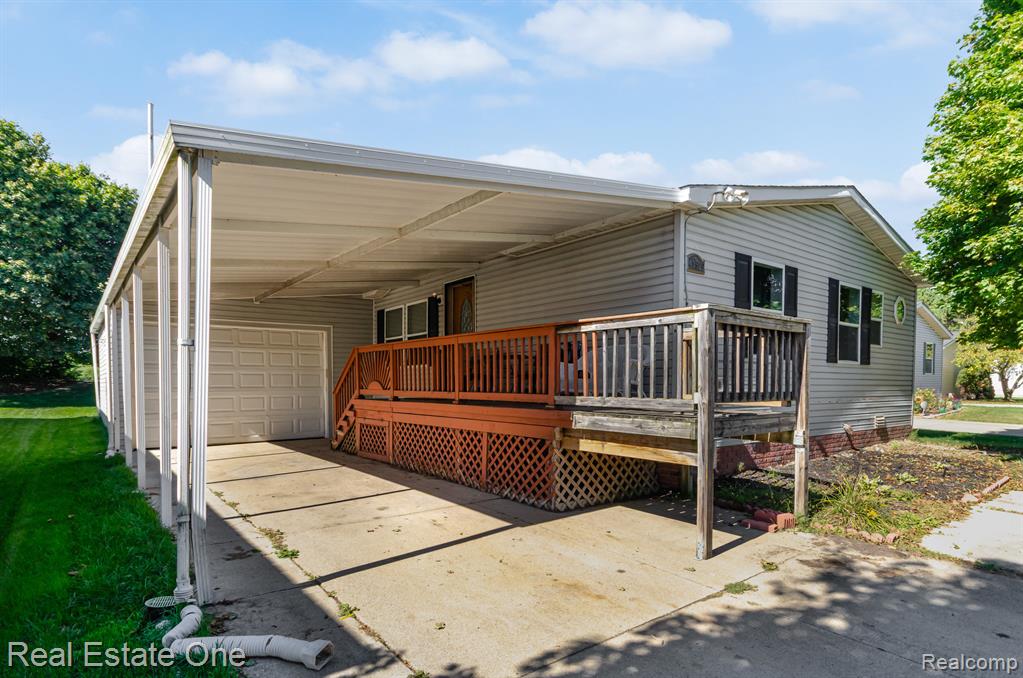 43529 Medea Drive, Clinton Twp, MI 48036 — Photo 23