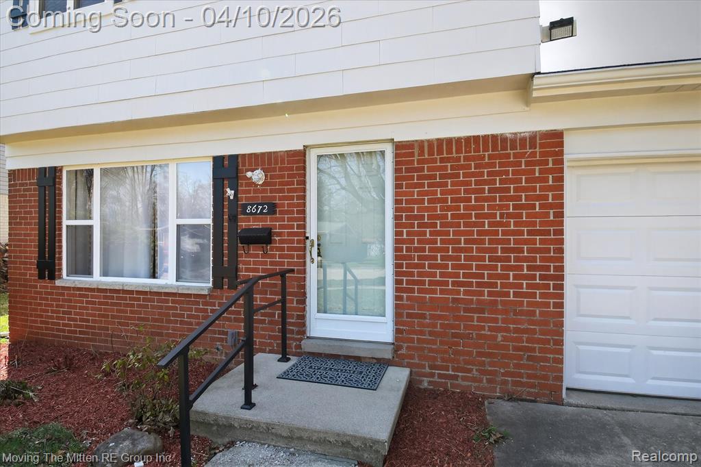 8672 Hemlock Court, Ypsilanti, MI 48198 — Photo 4