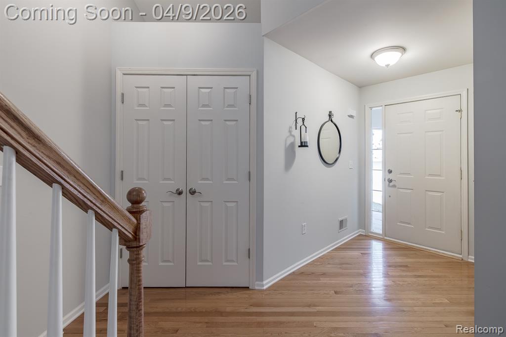8171 Timber Trail, White Lake, MI — Photo 4