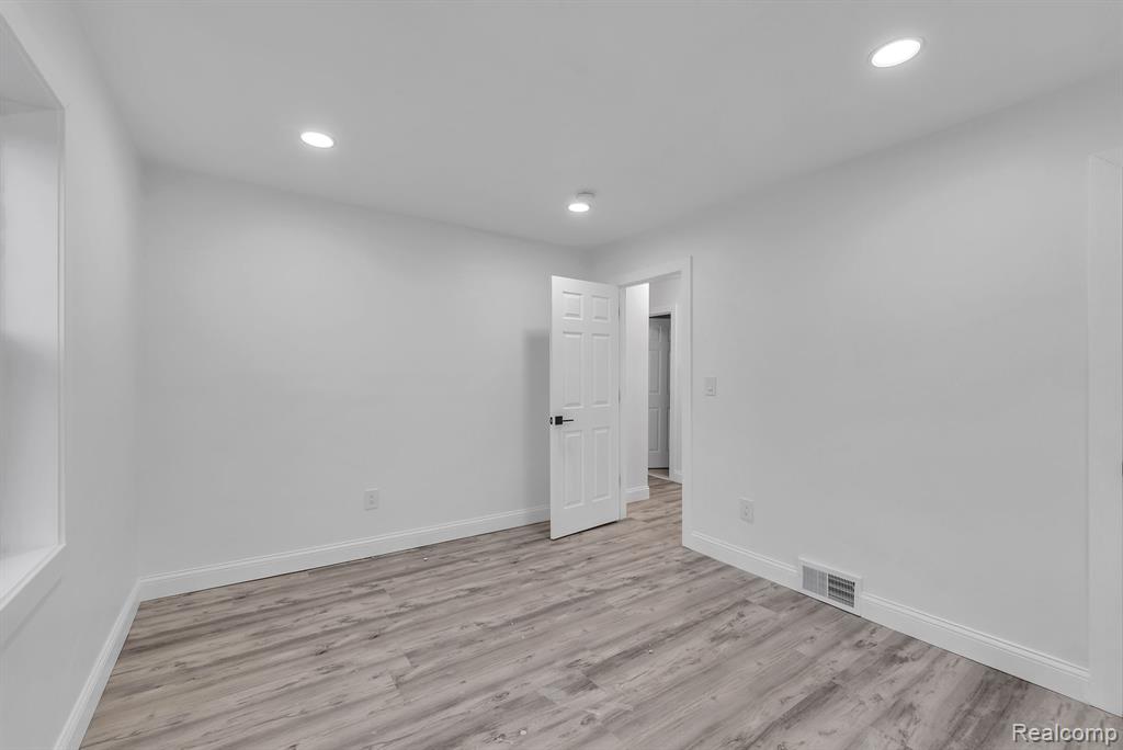 4113 Devonshire Road, Detroit, MI 48224 — Photo 13