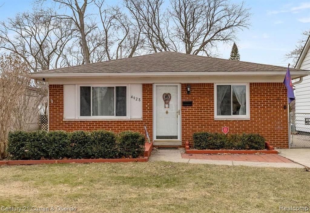 4928 RAYMOND Avenue, Dearborn Heights, MI 48125 — front exterior
