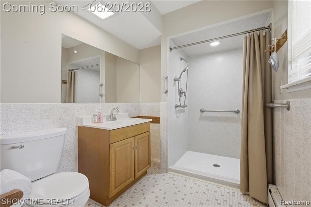 1661 Madeline Drive, Lapeer, MI 48446 — Photo 28