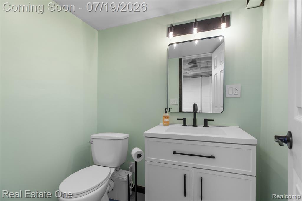 483 Kings Highway, Wyandotte, MI 48192 — Photo 21