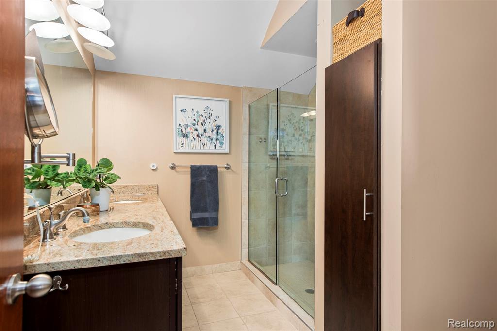 714 N Main Street, Rochester, MI 48307 — Photo 26