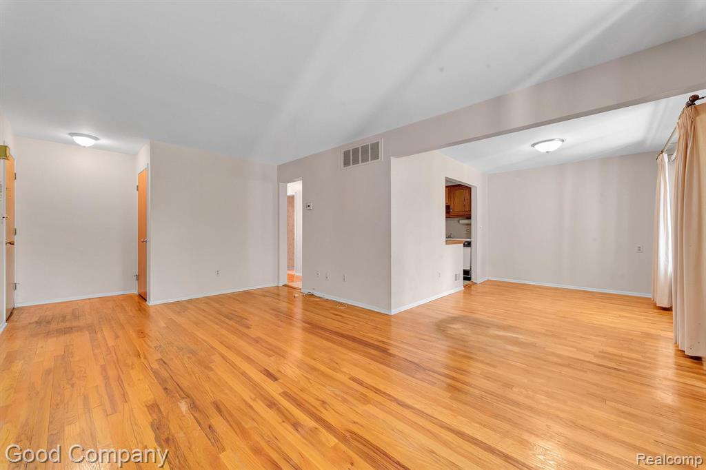 29628 Hoover Road, Warren, MI 48093 — Photo 5