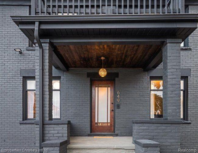 649 GLADSTONE Street, Detroit, MI 48202 — Photo 6