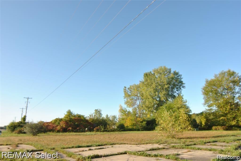 6483 BAY, Saginaw, MI 48604 — Photo 14