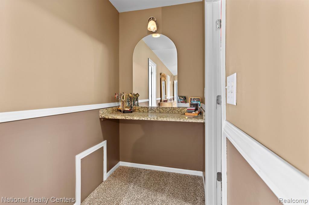 316 Lenox Lane, Brighton, MI 48114 — Photo 32
