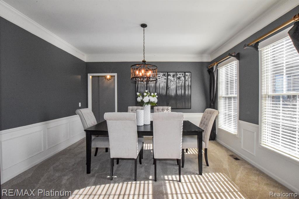 9037 RIDGEFIELD Drive, Brighton, MI 48114 — Photo 25