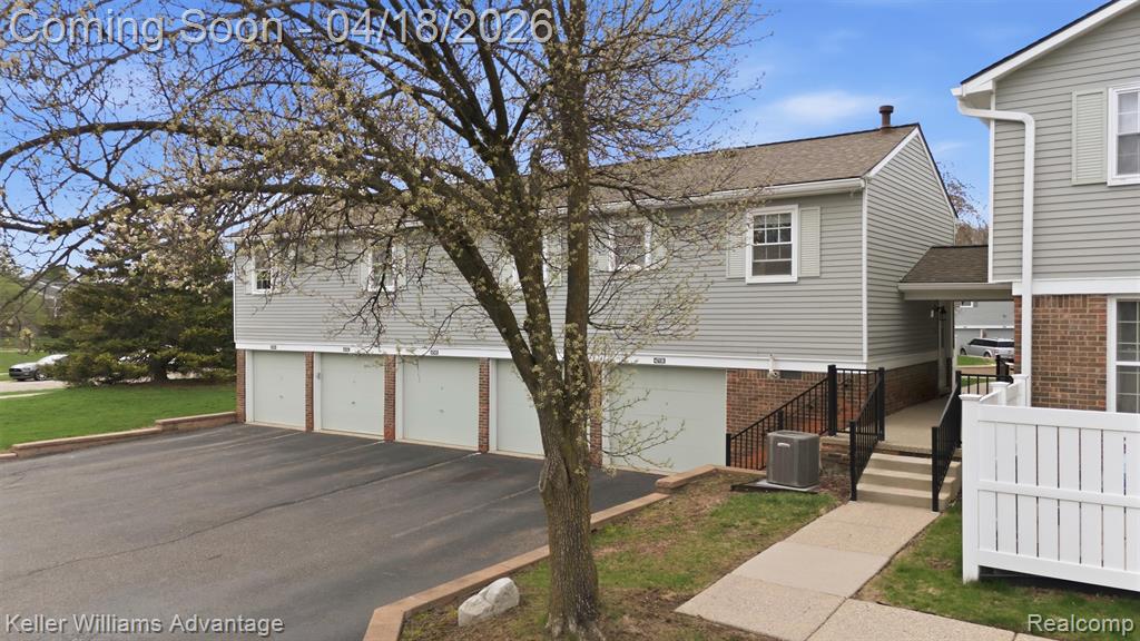 42136 Gladwin Street, Northville, MI 48167 — Photo 3