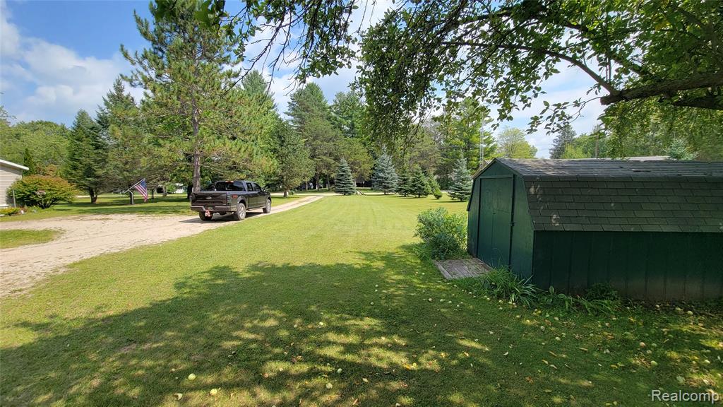 4349 Bay Road, Gladwin, MI 48624 — Photo 19