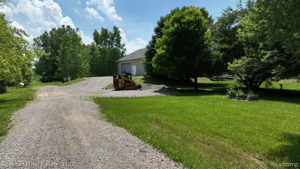 21500 33 Mile Road, Armada, MI — Photo 15