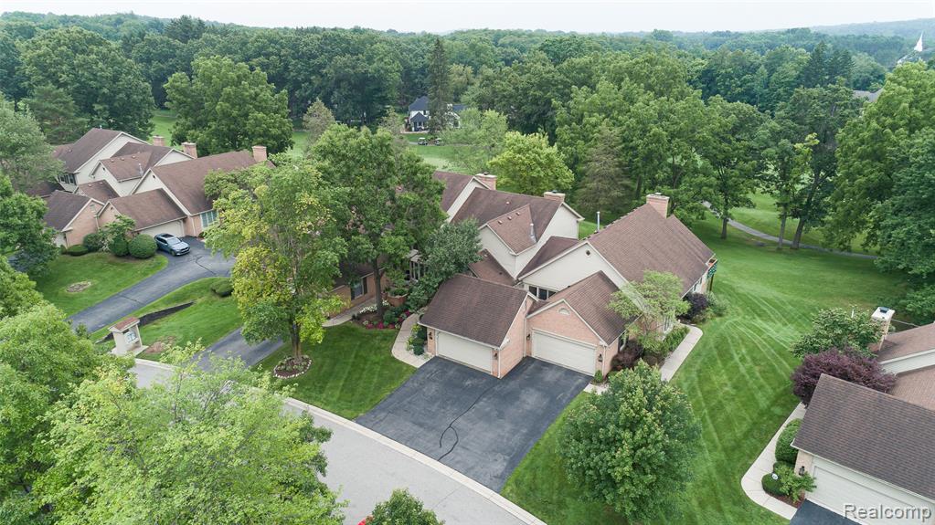 4544 Golf View Drive, Brighton, MI 48116 — Photo 54
