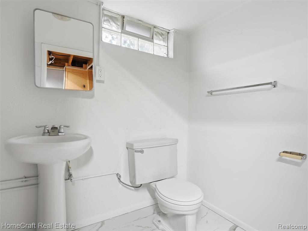 28629 JAMES Street, Garden City, MI — Photo 17